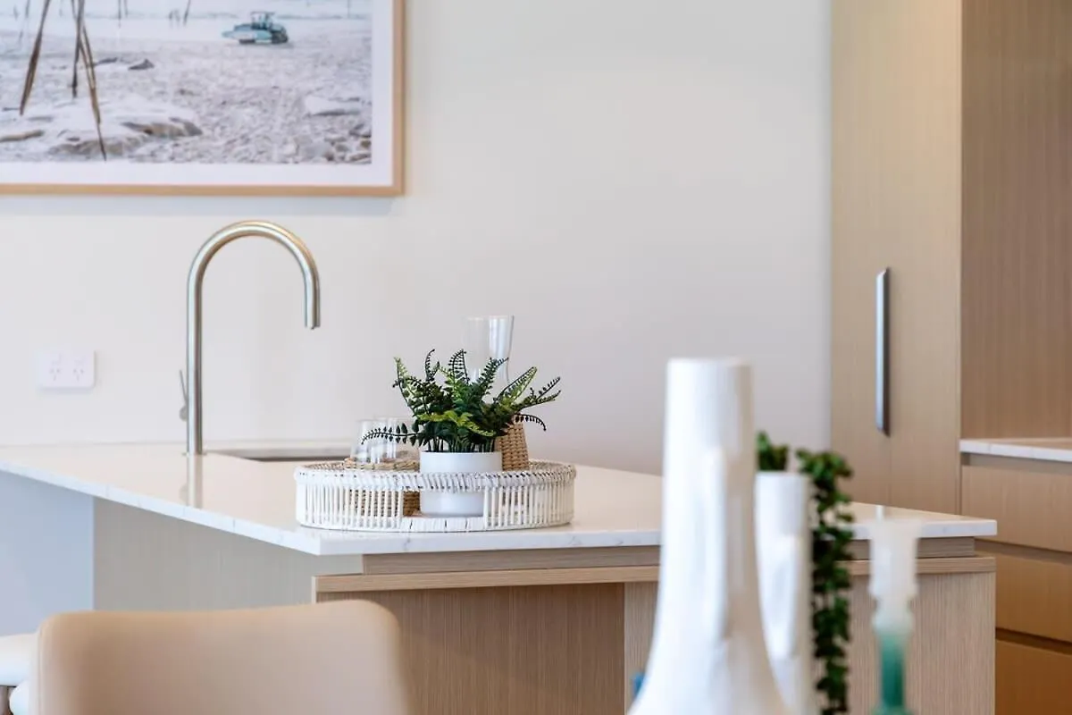Apartment Luxury Stay In Hemingway Palm Beach Gold Coast