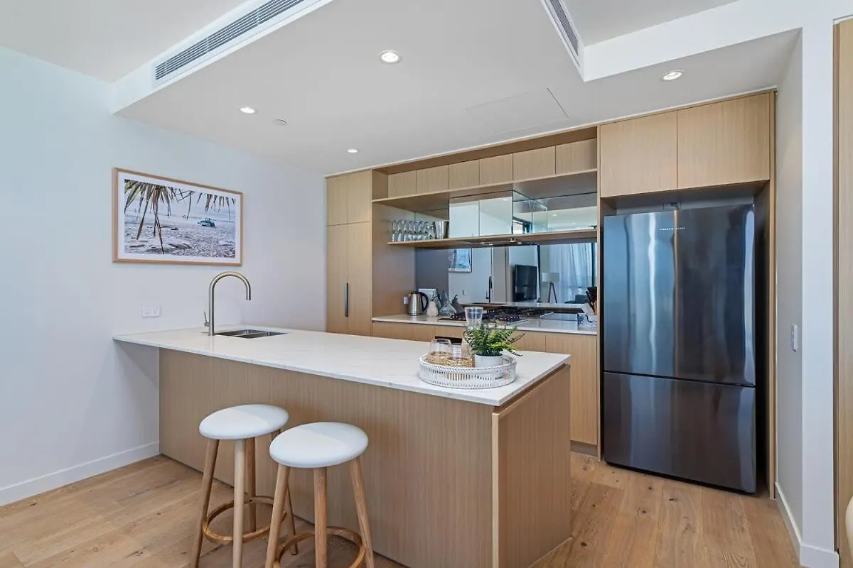 Luxury Stay In Hemingway Palm Beach Gold Coast Apartment