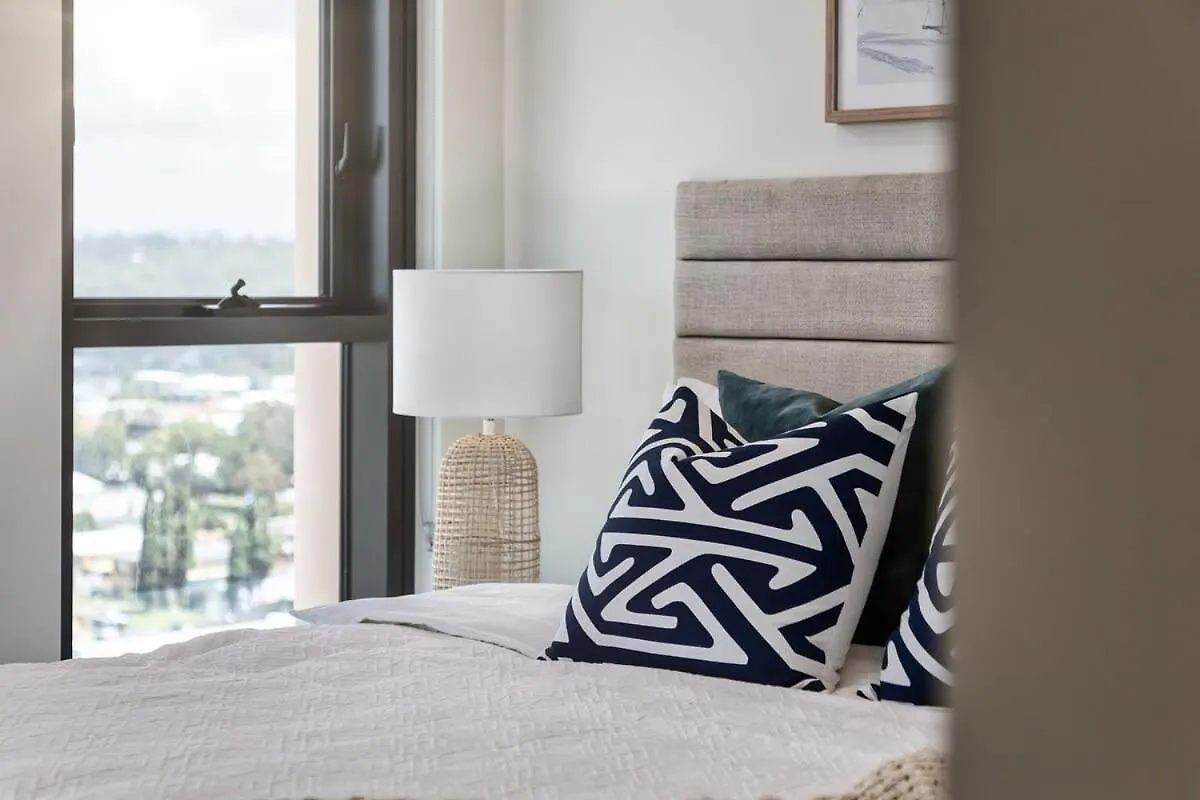 Luxury Stay In Hemingway Palm Beach Gold Coast Austrálie